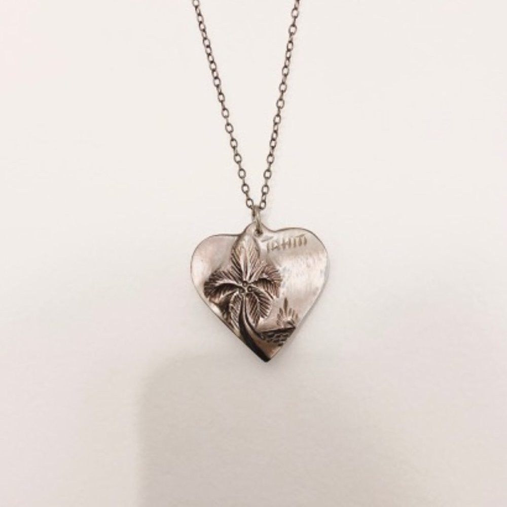 Hawaii Heart Necklace with Palm Tree